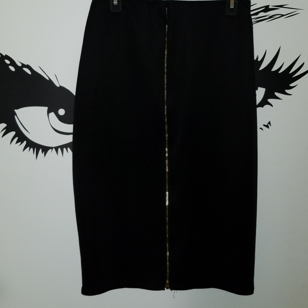 Black Pencil Skirt w/Zipper